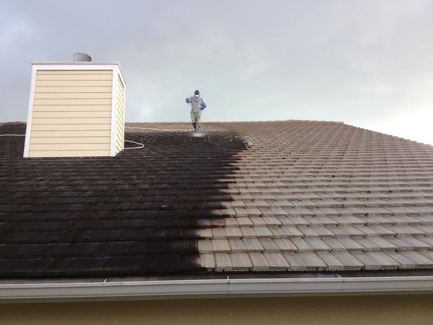 Low pressure roof cleaning jupiter florida